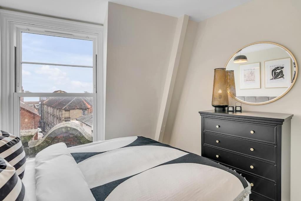1-bed Seaside With Parking Apartment Cromer